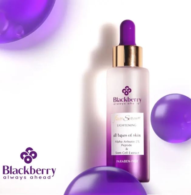 سرم صورت روشن کننده حاوی 2% آلفا آربوتین بلک بری