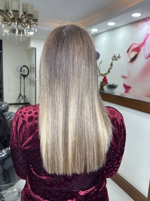 خدمات کراتین مو😍برای دیدن نمونه های بیشتر روی عکس کیلیک کنین☝🏻