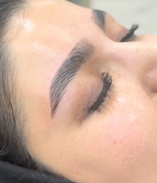 خدمات تخصصی ابرو 👁️ برای دیدن نمونه های بیشتر روی عکس کلیک کنید