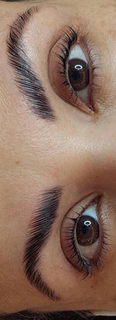 خدملت لیفت و لمینت ابرو و مژه 😍 برای دیدن نمونه کارهای بیشتر روی عکس کیلیک کنین☝🏻