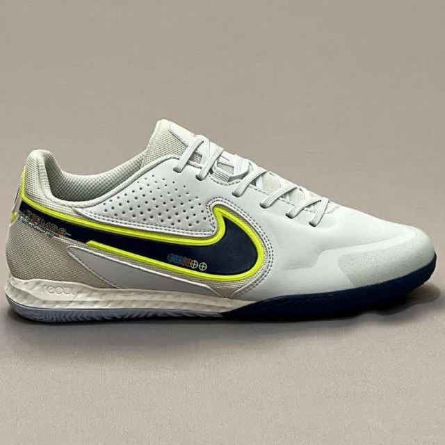 نایک تمپو لجند 9