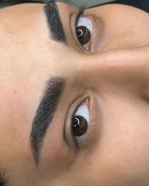 خدمات تخصوصی فیبروز ابرو 😍