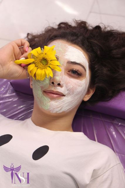 خدمات کربوکسی تراپی پوست😍