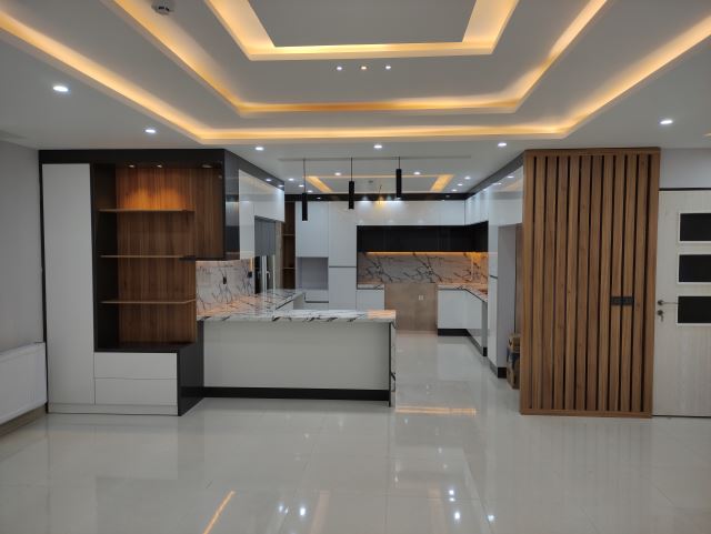 کابین بروا ورق بزنید