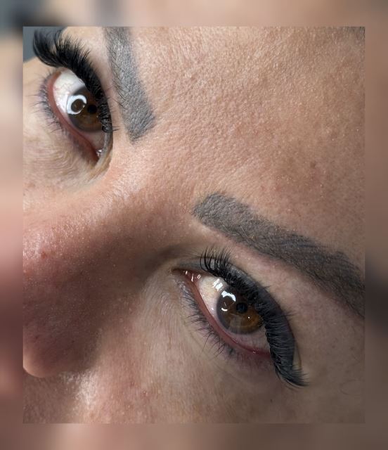 خدمات کاشت مژه 😍 برای دیدن نمونه کارهای بیشتر روی عکس کیلیک کنین☝🏻