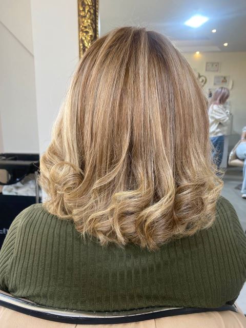 خدمات رنگ لایت 😍برای دیدن نمونه کارهای بیشتر روی عکس کیلیک کنین☝🏻