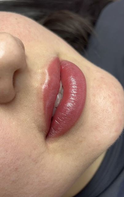 خدمات شید لب 😍 برای دیدن نمونه کارهای بیشتر روی عکس کیلیک کنین☝🏻