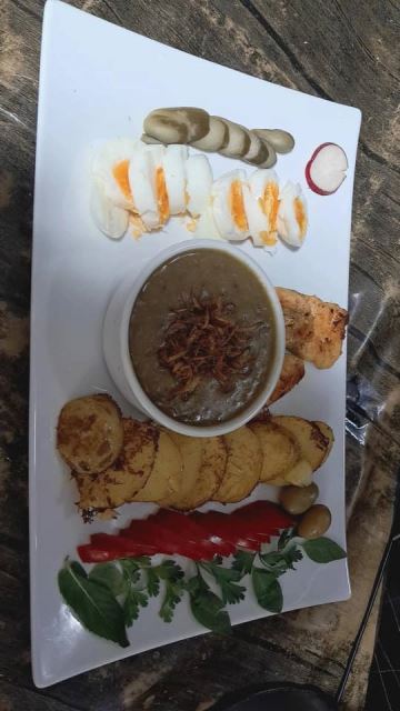 بشقاب ایرانی دلدار