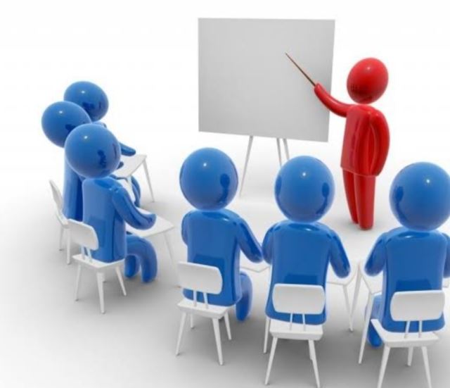 دانشجوی علوم تربیتی