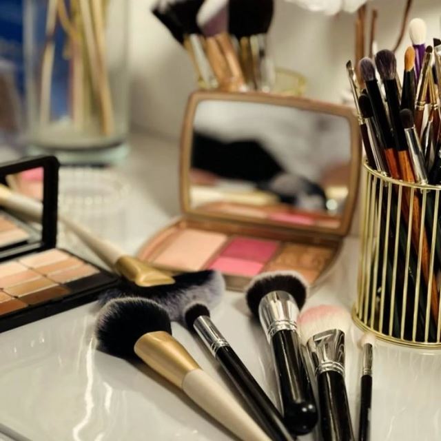 آرتمیس تراول 