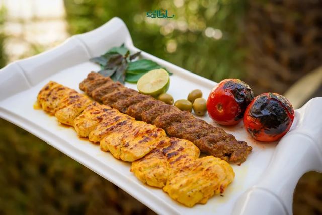 رستوران گلریز