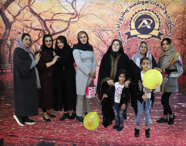 همایش تقدیر از خانواده بزرگ شرکت پیشرو راه آسایش 1398