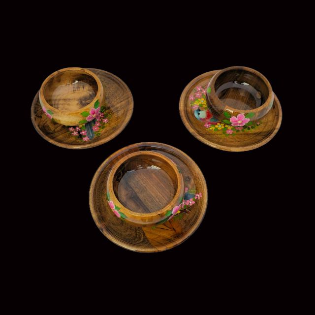 کاسه و بشقاب آجیل خوری