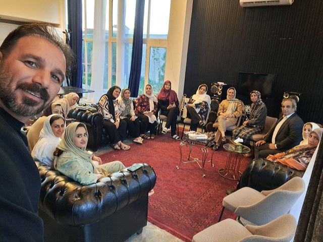 جلسه لیدرشیپ