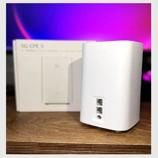 مودم هواوی مدل H155-381 CPE5 5G بدون کارتن گرید A