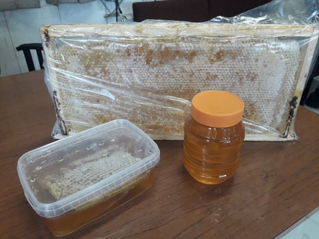 عسل طبیعی ایمان و مشاور کسب وکار