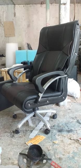 صندلی کارمندی