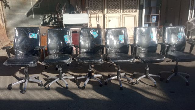 صندلی کارمندی