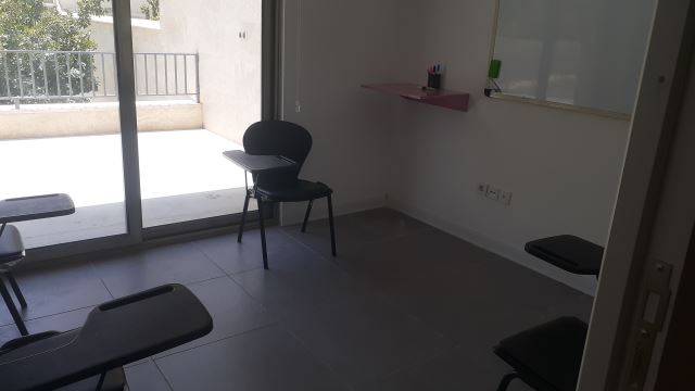 آموزشگاه