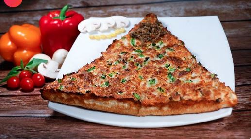 پیتزا گوشت و قارچ