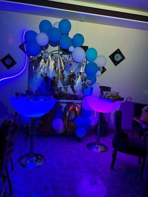 برگزاری مراسم تولد همراه پذیرایی ویژه از مهمان های شما