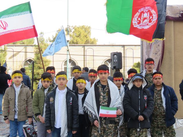 شرکت مهاجرین و انصار در راهپیمایی یوم الله بیست و دوم بهمن