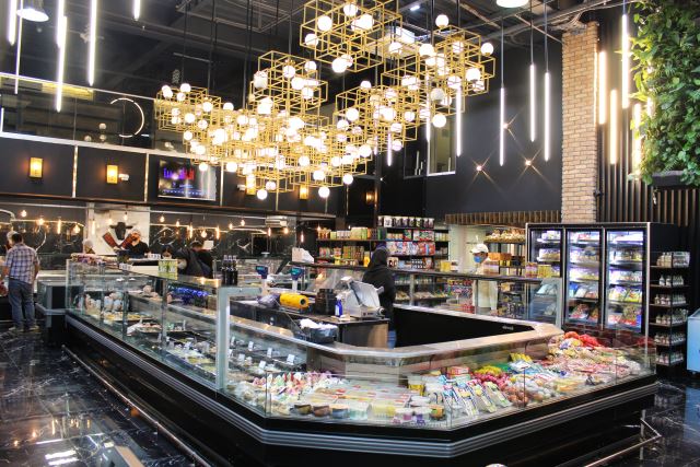 نمایی از فروشگاه