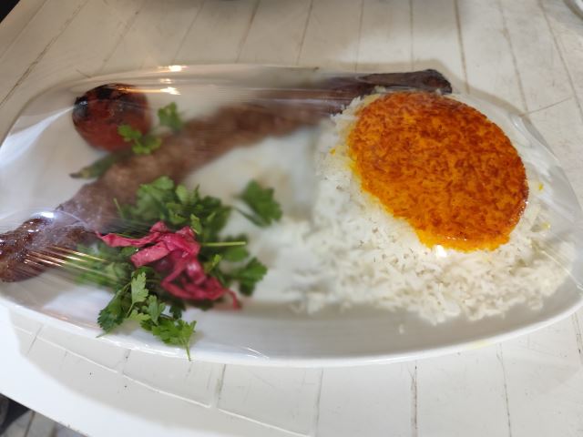 چلو کباب کوبیده مخصوص