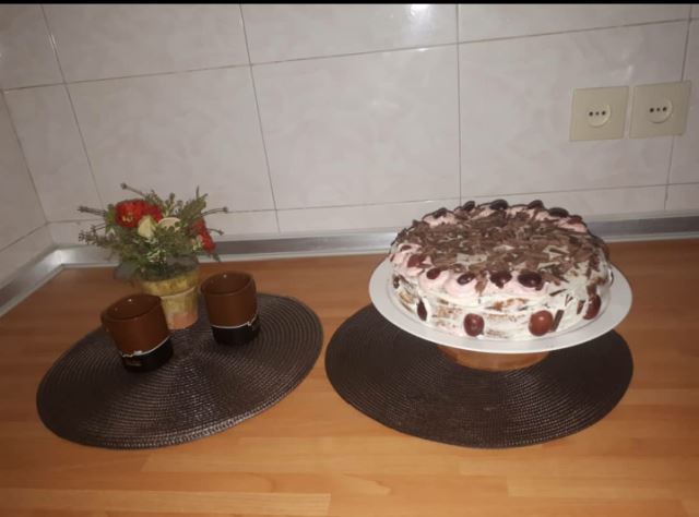 کیک البالو.زینب مودتی