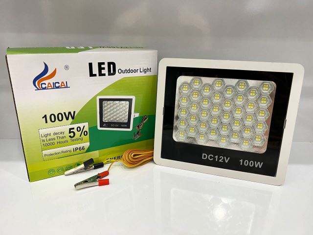 چراغهای شارژی