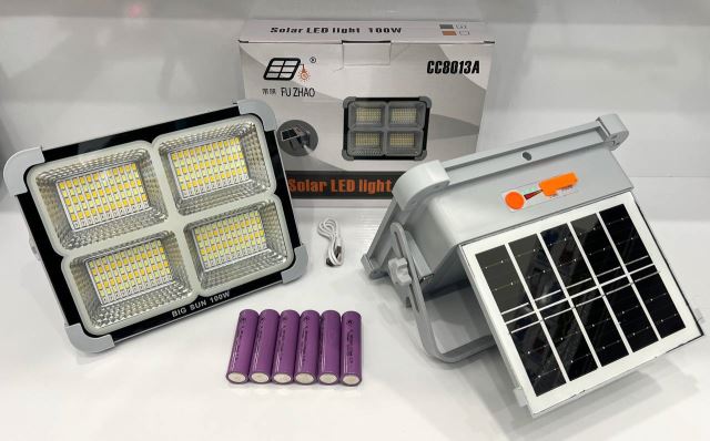 چراغهای شارژی