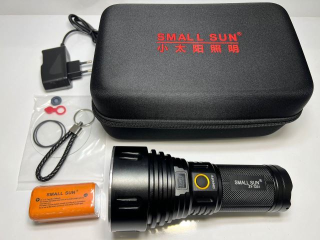 چراغهای شارژی