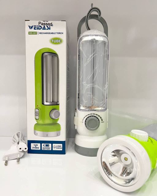 چراغهای شارژی