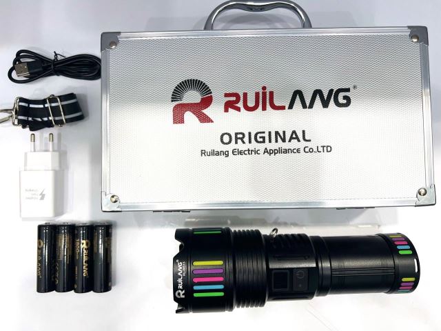 چراغهای شارژی