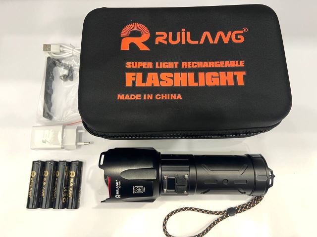 چراغهای شارژی