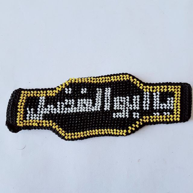 بازو بند منجقی