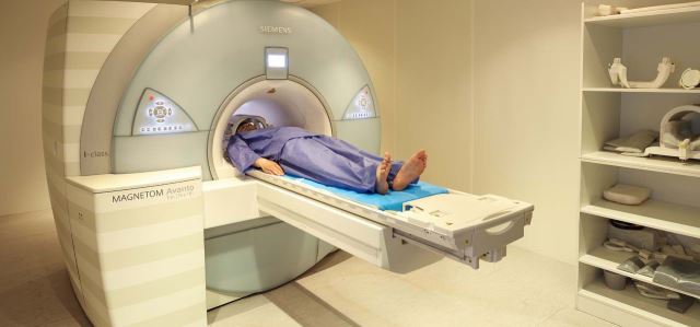 گروه تشخیصی درمانی فرجاد